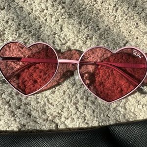 Quay heart glasses